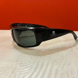 Kickstand jackass mtv 2010  Sunglasses with Skull Detail